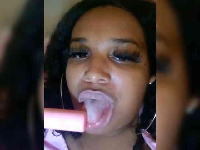 Megandaslut Live Webcam on BongaCams