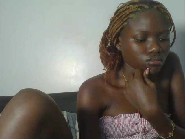 EbonyCandy's BongaCams show and profile