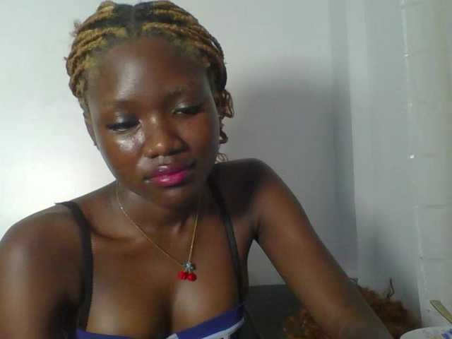 EbonyCandy's BongaCams show and profile