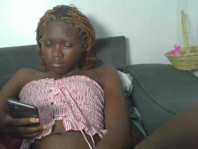 EbonyCandy's BongaCams show and profile