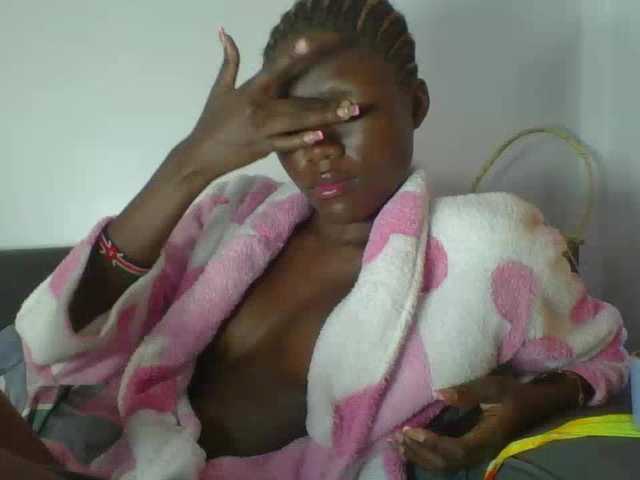 EbonyCandy's BongaCams show and profile