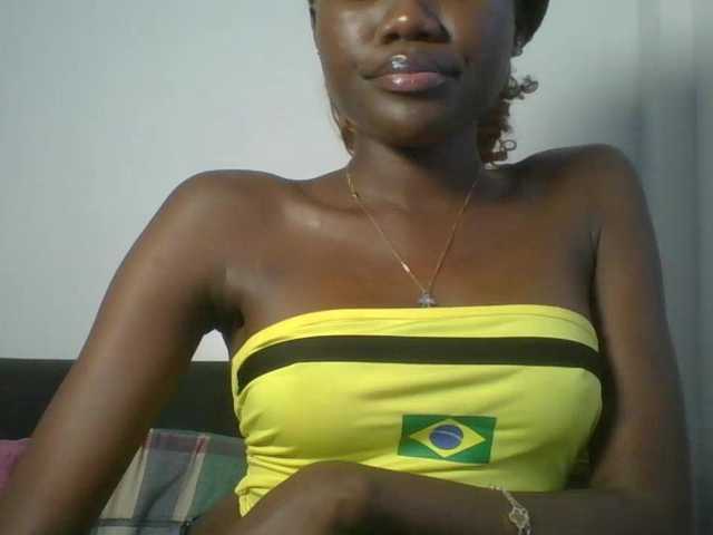 EbonyCandy's BongaCams show and profile