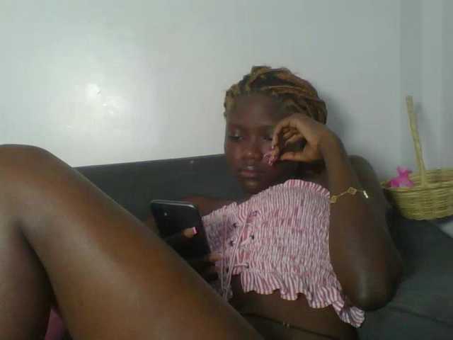 EbonyCandy's BongaCams show and profile