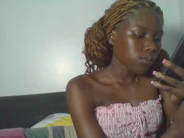 EbonyCandy's BongaCams show and profile