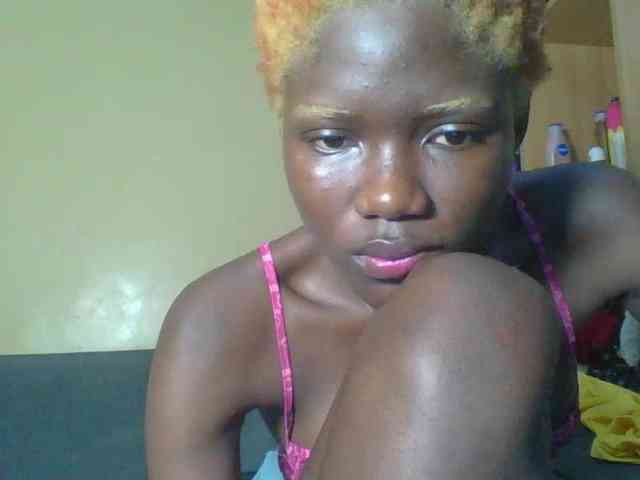 EbonyCandy webcam