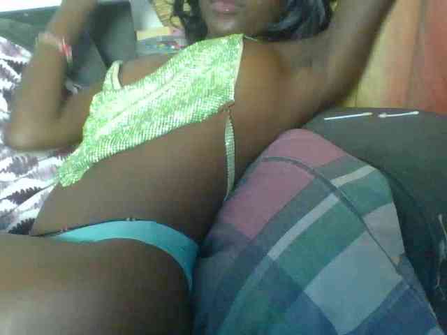 EbonyCandy webcam