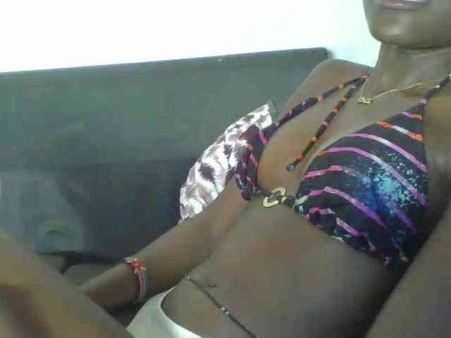 EbonyCandy webcam