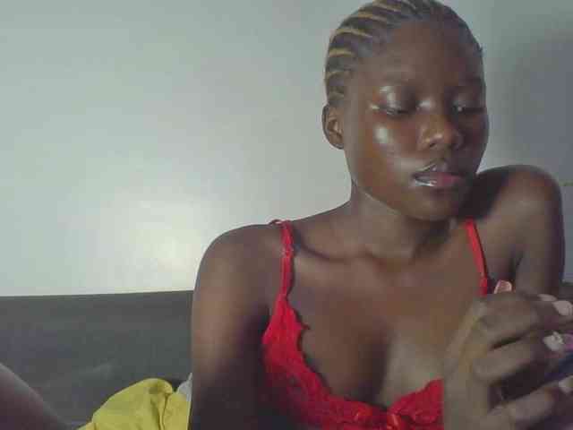 EbonyCandy webcam