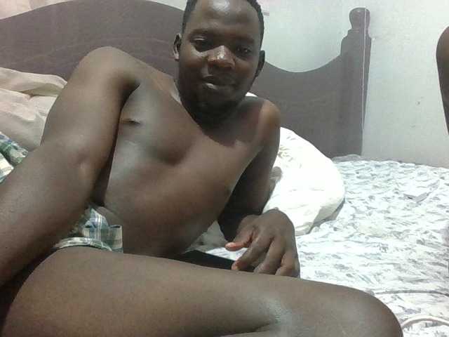 Spiceycouple, 23 y/o - Live Cam on BongaCams