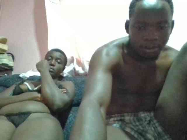 Spiceycouple webcam