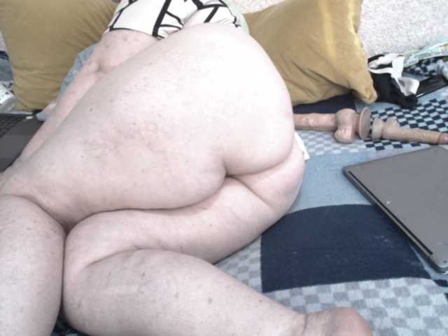 Ksenia-Cat444's BongaCams show and profile