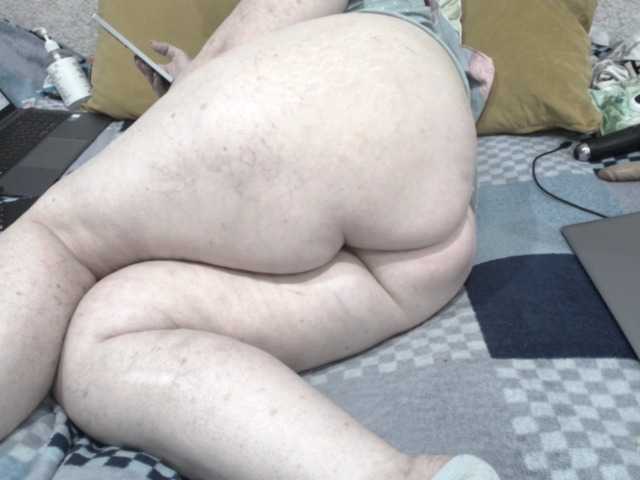 Ksenia-Cat444's BongaCams show and profile