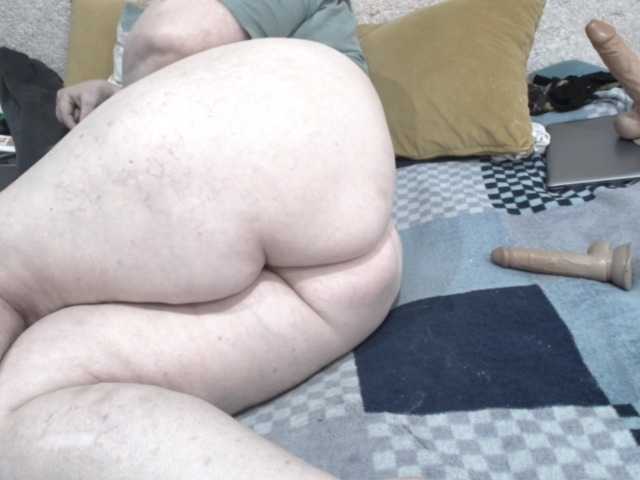 Ksenia-Cat444's BongaCams show and profile