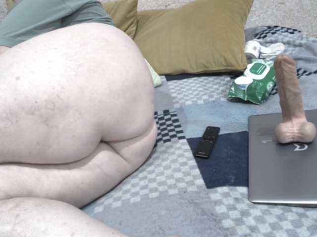 Ksenia-Cat444's BongaCams show and profile