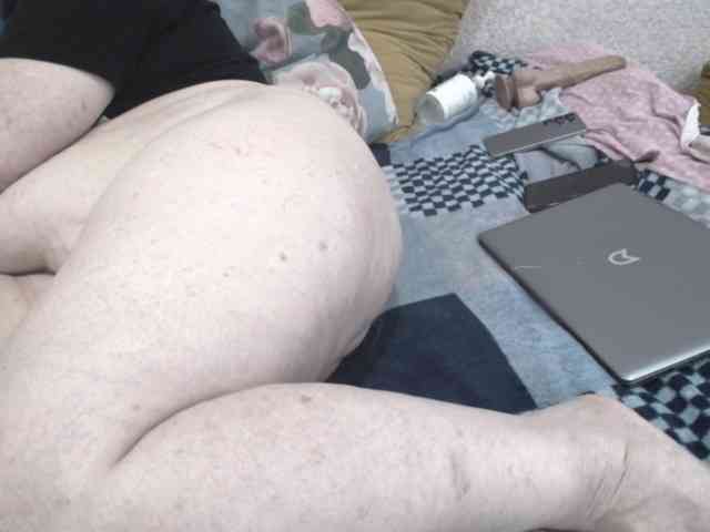 Ksenia-Cat444 webcam