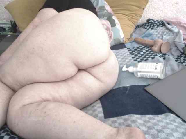 Ksenia-Cat444 webcam