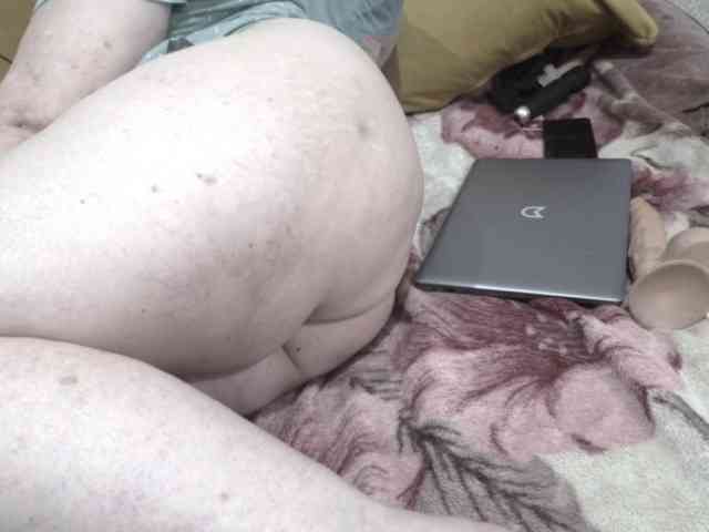 Ksenia-Cat444 webcam