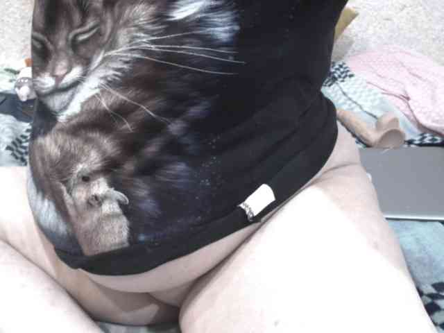 Ksenia-Cat444 webcam