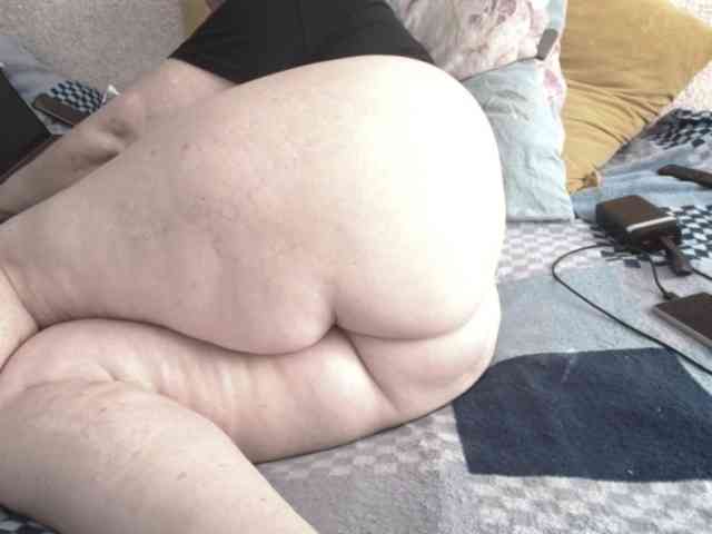 Ksenia-Cat444 webcam