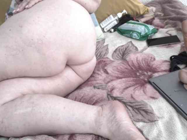 Ksenia-Cat444 webcam