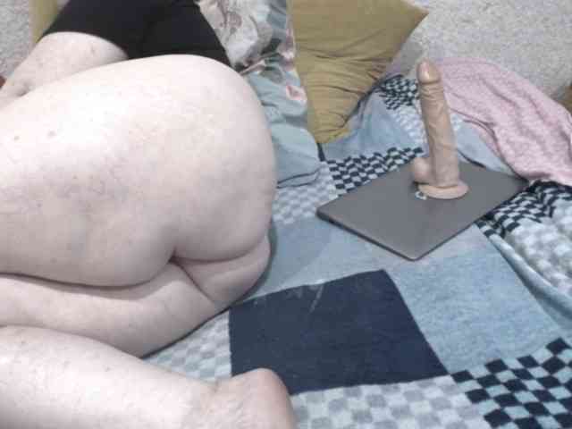 Ksenia-Cat444 webcam