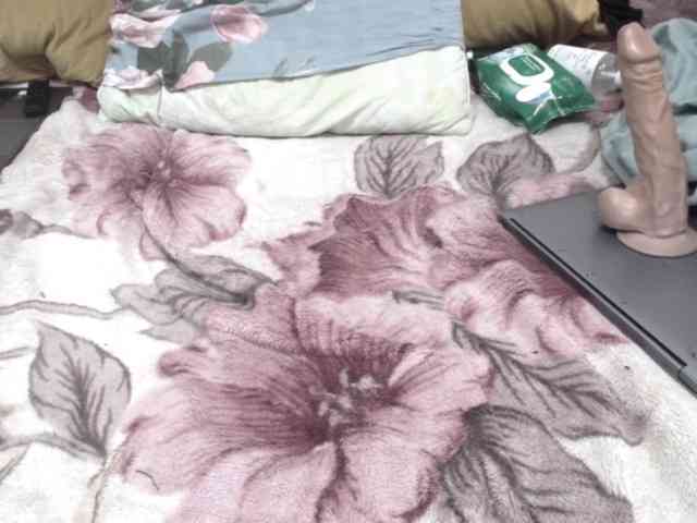 Ksenia-Cat444 webcam