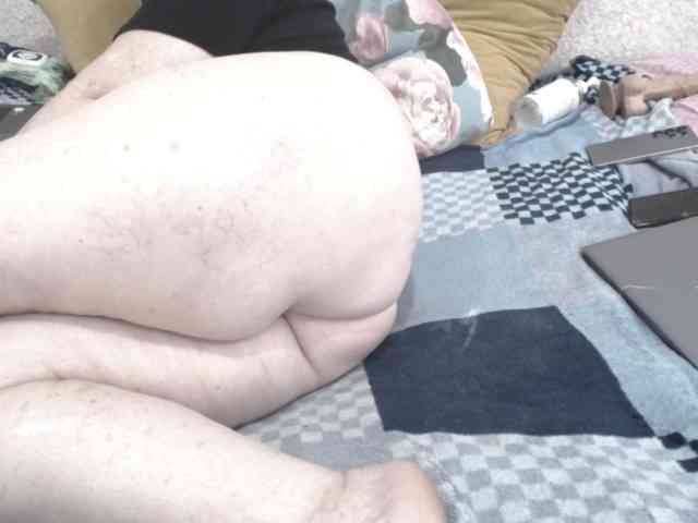 Ksenia-Cat444 webcam