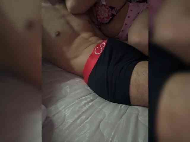 TurkishCoupleee webcam