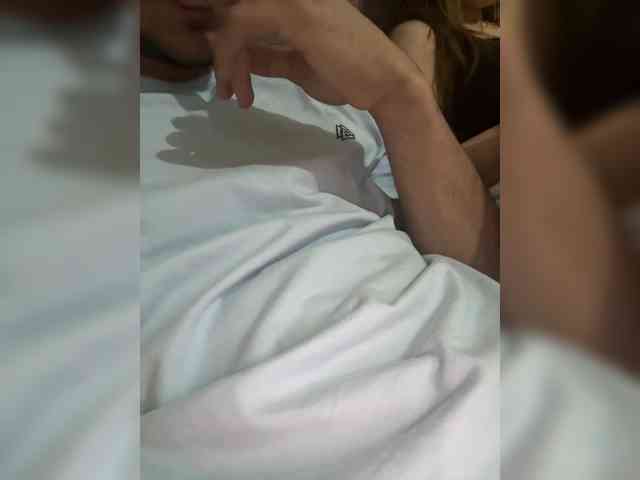 TurkishCoupleee webcam