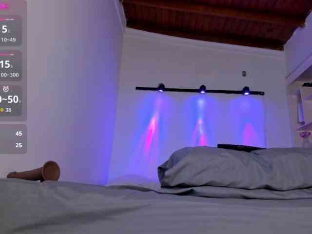 alessa-wells alessa-wells