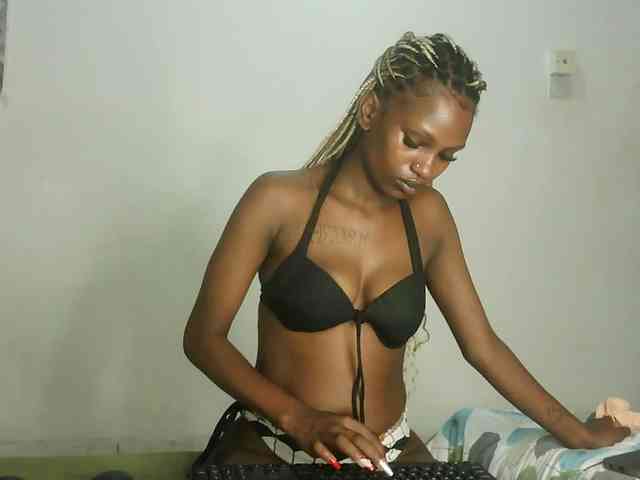 online live sex cam NinaPenda