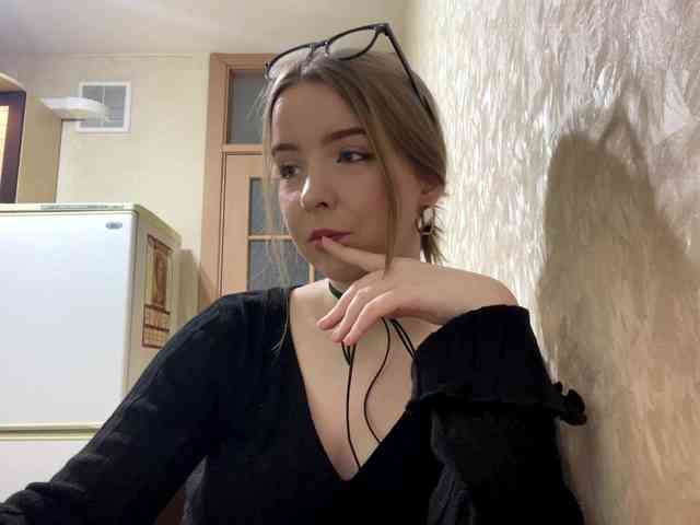 SharmaineMckeown webcam