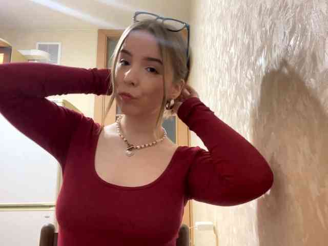 SharmaineMckeown webcam