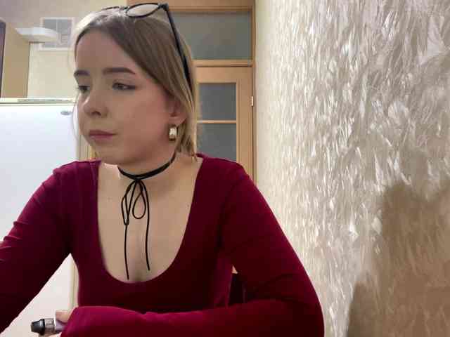 SharmaineMckeown webcam