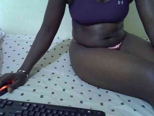 Geo-babe webcam