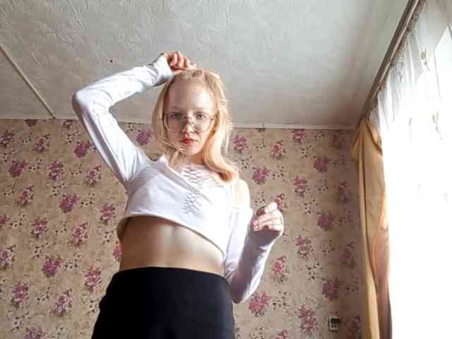 DanelleLaday Live Webcam on BongaCams