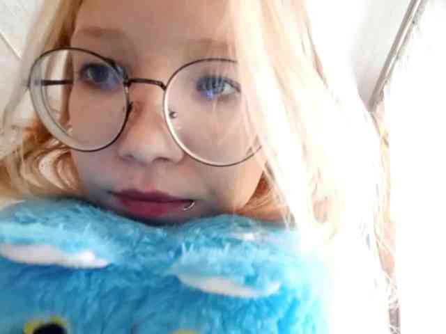 DanelleLaday Live Webcam on BongaCams