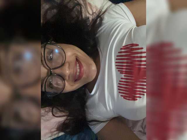 Jthezzy01 Live Cam on BongaCams