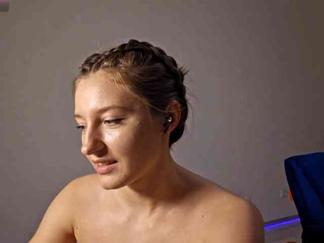 TaraGanie Live Webcam on BongaCams