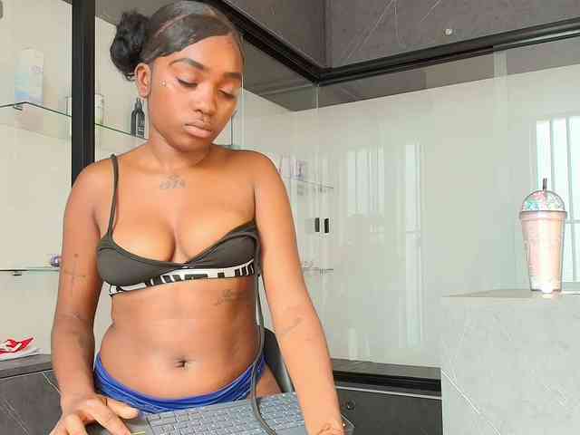 DominikYildren webcam