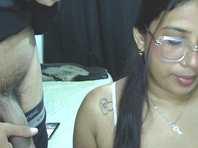 le modèle NaugtySex est en webcam porno dans un show sur le site bongacams, il possède les tags suivants: Latino/Hispanic,Brunette,Trimmed