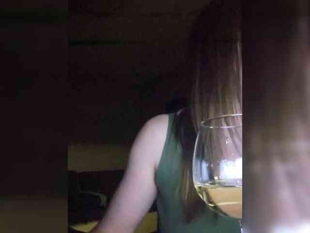 SkromnayaZaya webcam