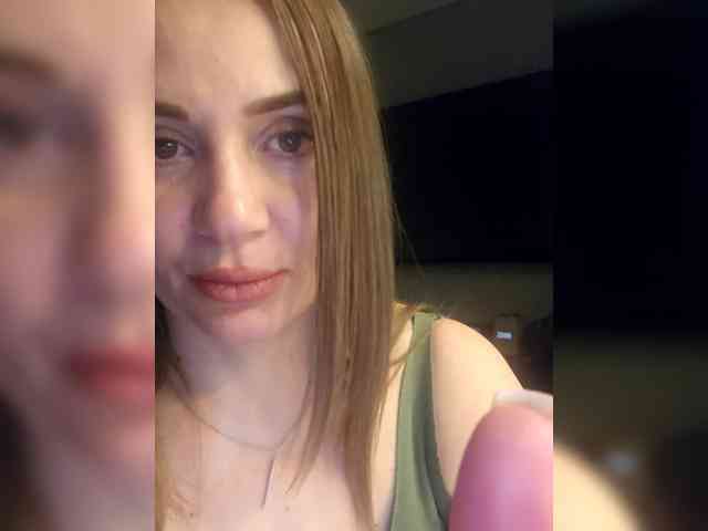 SkromnayaZaya webcam