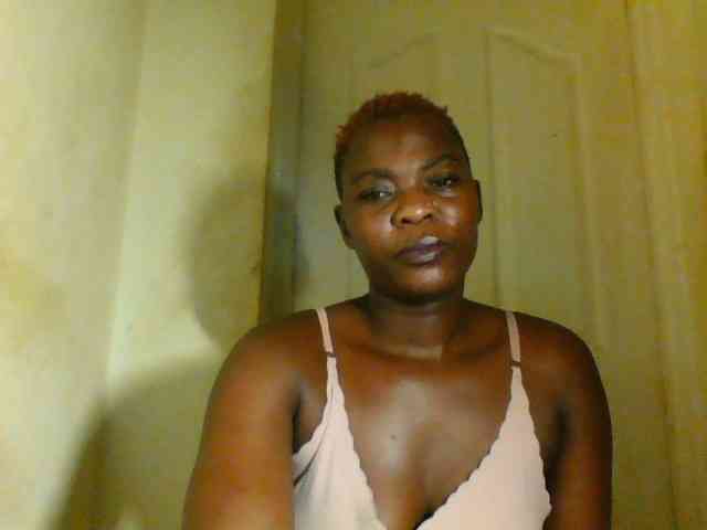 Val-Di Live Webcam on BongaCams