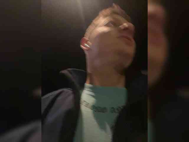 Pinedademar98 Live Webcam on BongaCams