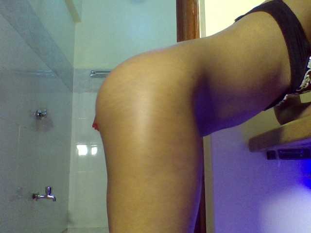 Blackass254's BongaCams show and profile