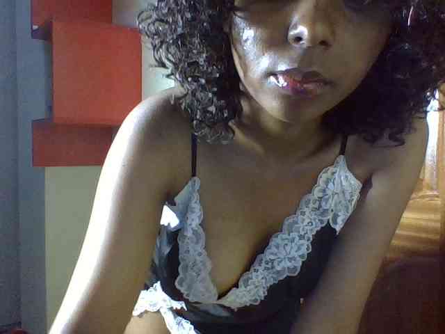 Blackass254 webcam