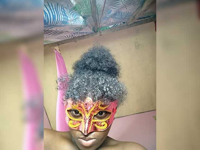 Pretty6 show preview