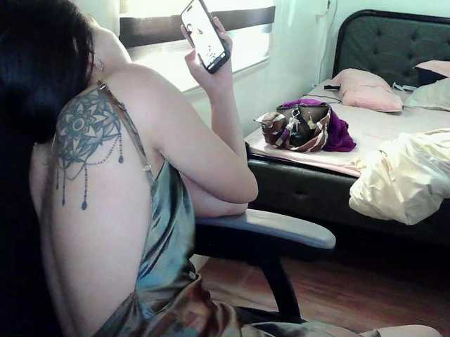 Anastasiaz's BongaCams show and profile