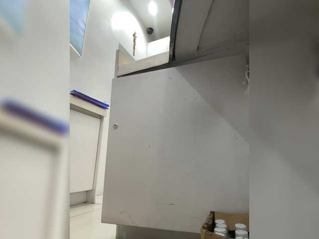 Anastasiaz's BongaCams show and profile